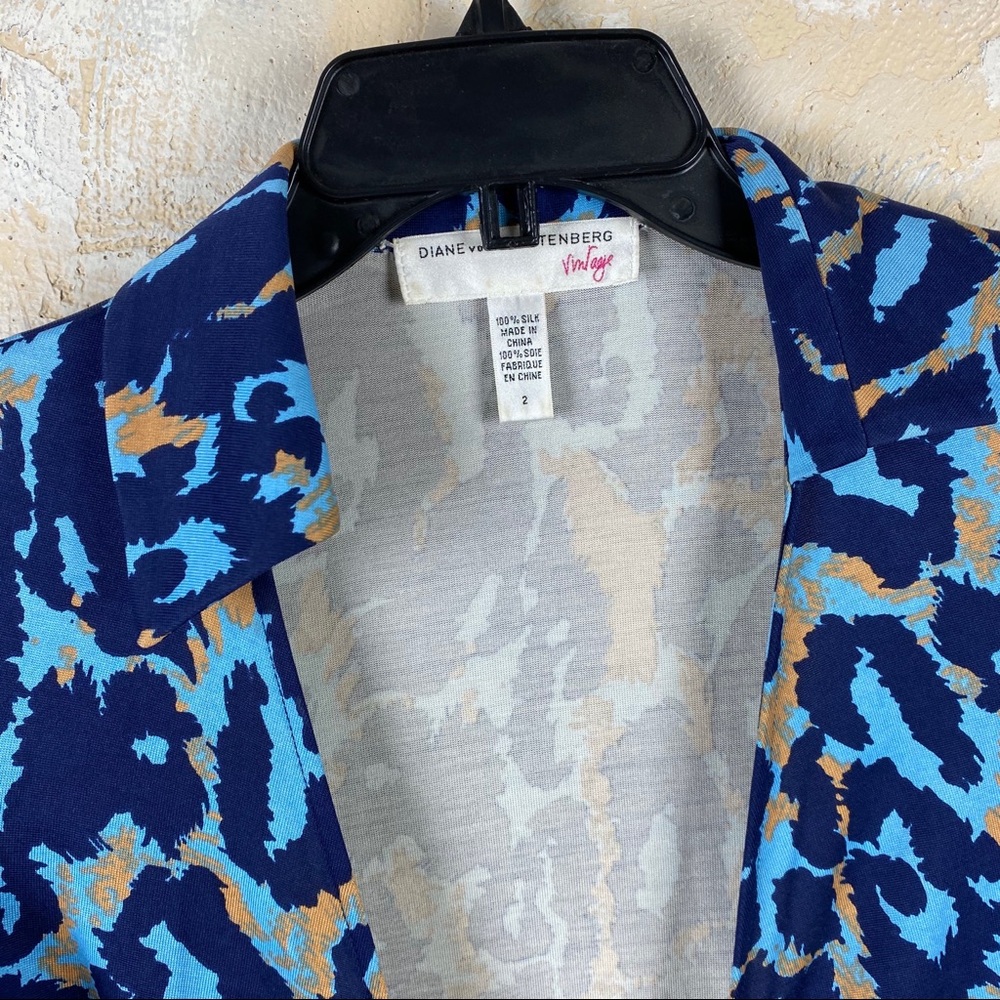DVF Diane Von Furstenberg Animal Print Top 51 - Picture 4 of 8